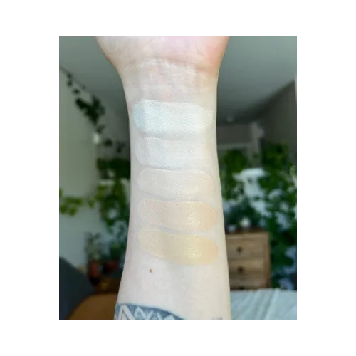 Haus Labs - Triclone Skin Tech Foundation - Image 5